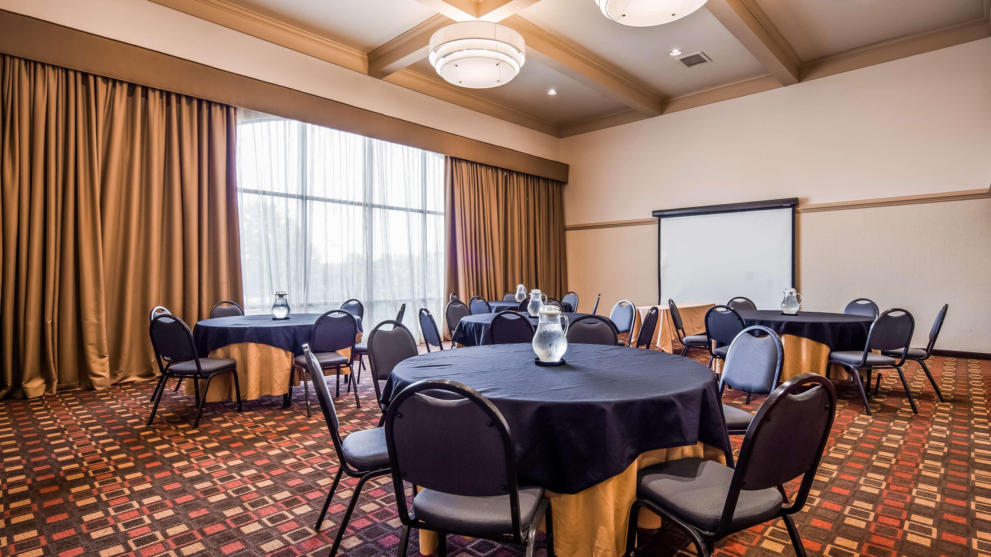 Best Western Plus Knoxville Cedar Bluff Exterior foto